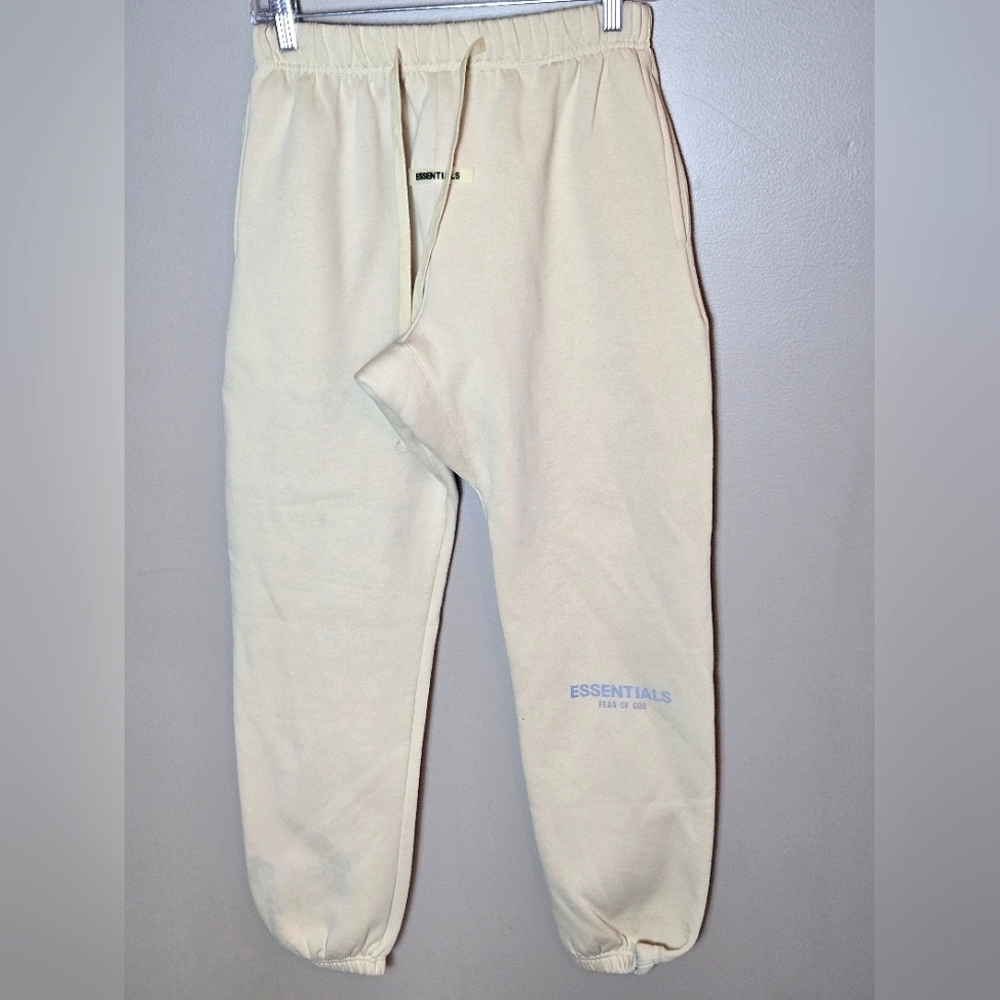Essentials Fear Of God Cream SS21 Elevated Loungewear Joggers, Medium